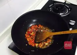 Fragrant Illustration of how to make spicy tofu skin 3