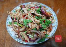 Illustration of how to make spicy shredded chicken 4