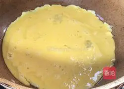 Illustration of how to make cold egg and enoki mushroom rolls 7