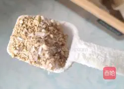 Illustration of how to make stir-fried chrysanthemum with homemade sauce 7