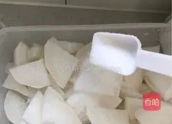 Illustration of how to make pickled radish 2