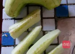 Illustration of how to make cold white melon 3