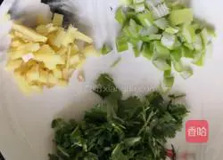 Illustration of how to make stewed winter melon with shrimp skin 1