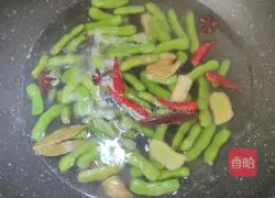 Illustration of making salted edamame 9