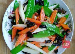 Illustration of how to stir-fry iron yam 6