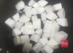 Illustration of how to make stewed white radish 3