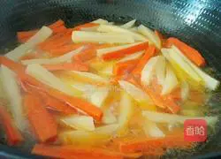 Illustration of how to make carrots and potatoes 8