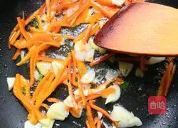 Illustration of how to make fried shredded potatoes 4