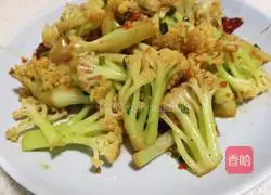 Illustration of home-style fried cauliflower 8