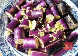 Illustration of a plate of glutinous eggplant 3