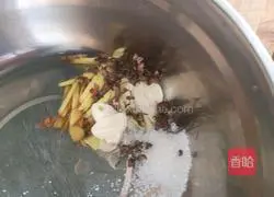 Illustration of how to make sweet and sour crispy lotus root 2