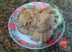 Illustration of how to make cold mushrooms 1