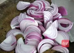 Illustration of how to make fried onions 2