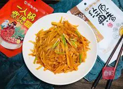 Recipe for stir-fried three shredded tomatoes with Xiabu tomato flavor Illustration 7