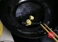 Illustration of how to make shredded bananas 4