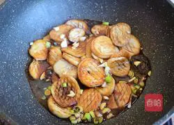 Apricot abalone in oyster sauce Mushroom Recipe Illustration 7
