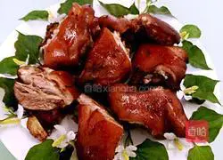 Illustration of braised pig's feet 7