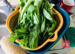 Illustration of how to make garlic lettuce 1