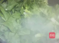 炝Illustration of how to make fried lettuce 5