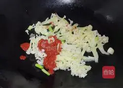 Illustration of how to make cauliflower with tomato sauce 7 