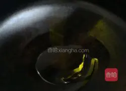 Illustration of how to make fried snow peas 5