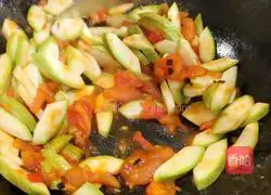 Illustration of how to make zucchini in tomato sauce 8