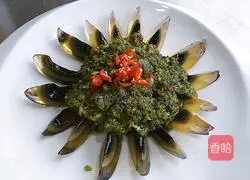 Illustration of how to make burnt preserved eggs 7