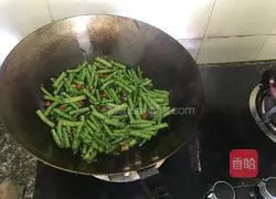 Illustration of how to make olives and spicy beans 5