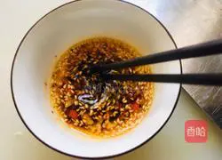 Illustration of how to make Gelili in soy sauce 4