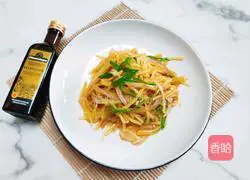 Illustration of how to make green pepper and potato shreds 10