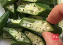 Illustration of how to make okra in oyster sauce 4