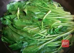 Illustration of how to make cold spinach and peanuts 2