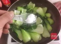 Illustration of how to boil Shanghai Qing 7