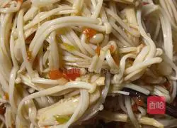 Illustration of how to make cold enoki mushrooms 5