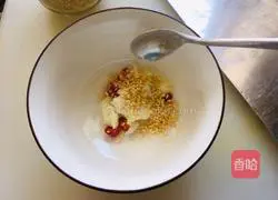 Illustration of how to make Gelili in soy sauce 2