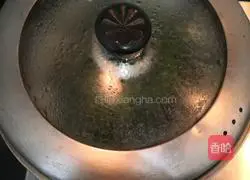 Illustration of how to make steamed rapeseed moss 11