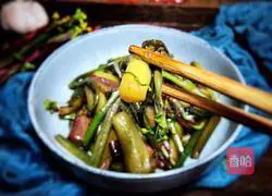 Illustration of how to make spicy and sour red cabbage 7