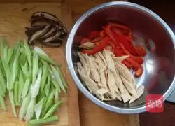 Cold celery and yuba Illustration of how to do it 1