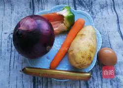 Illustration of how to make onion and potato cakes 1