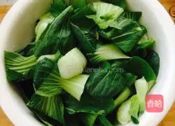 Stir-fried Shanghai mushrooms Illustration of Qing's practice 2