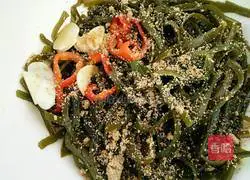 Illustration of how to make cold kelp shreds 5