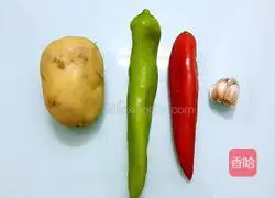 Illustration of how to make double pepper potato shreds 1