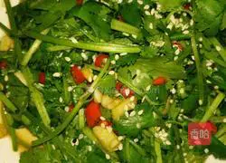 Illustration of how to make cold coriander 5