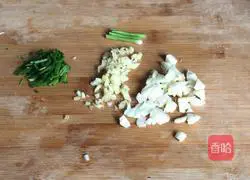 Illustration of how to make fried tofu with green pepper 5
