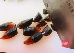 Festival Cold Dishes - New Version of Preserved Egg Tofu Recipe Illustration 4