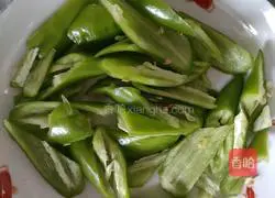 Illustration of how to make three fresh vegetables 3