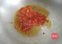 Illustration of how to make cold lettuce slices 6