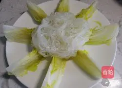 #microwave oven#Garlic Vermicelli and Baby Cabbage Recipe Illustration 7