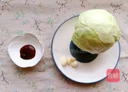 Illustration of how to make stir-fried shredded cabbage with soy sauce 1