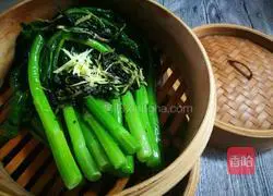 # steamed vegetables# Illustration of how to make steamed cabbage hearts with olive vegetables 4